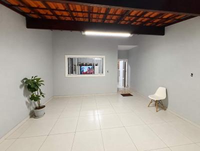 Casa para Venda, em Ca�apava, bairro Jardim Amalia, 2 dormit�rios, 2 banheiros, 1 su�te